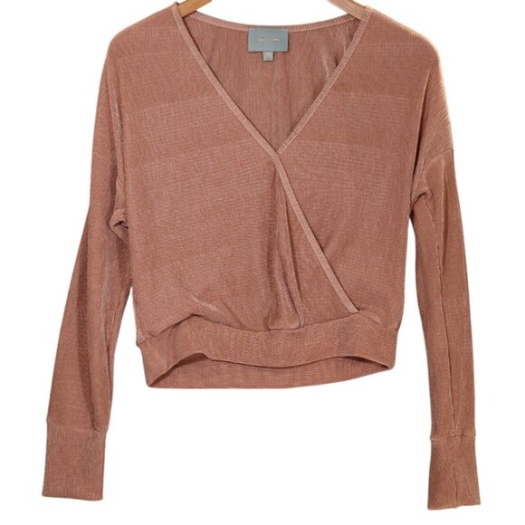 Ribbed Mauve Wrap-Style V-Neck Sweater By Skies Are Blue Long Sleeves Size M Sof - Picture 1 of 7